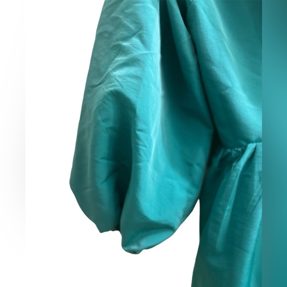 Hyacinth House Emerald Green Tuckernuck XS Ruched V-Neck Genevieve Mini Dress - Picture 10 of 11